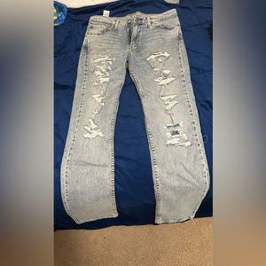 Ripped 511 levi jeans